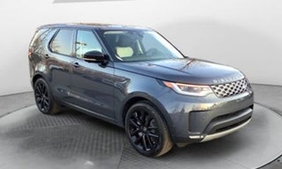 2026 Land Rover Discovery P300 S