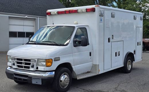 2005 Ford E-450