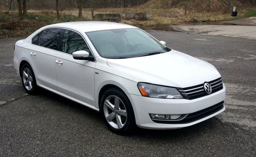 2015 Volkswagen Passat S