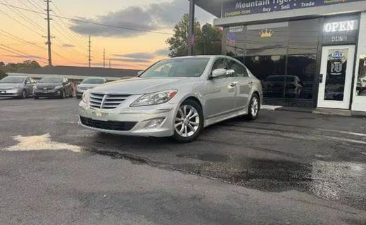 2013 Hyundai Genesis