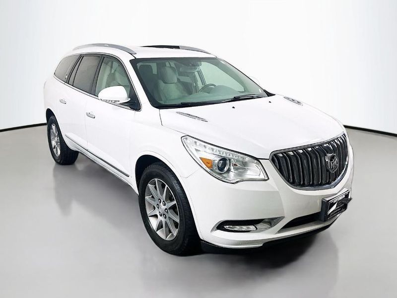 2017 Buick Enclave — a typically priced live listing