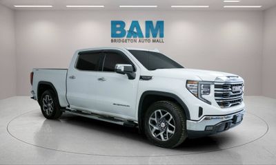 2022 GMC Sierra SLT