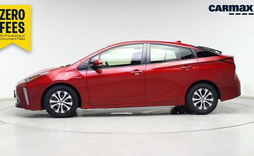 2021 Toyota Prius LE