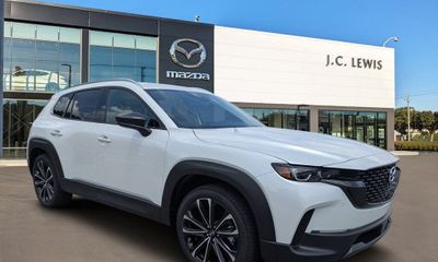 2026 Mazda CX-50 Premium