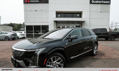 2025 Cadillac Optiq Luxury 1