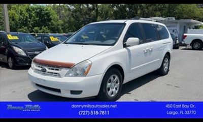 2010 Kia Sedona GL
