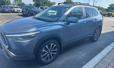 2022 Toyota Corolla Cross XLE