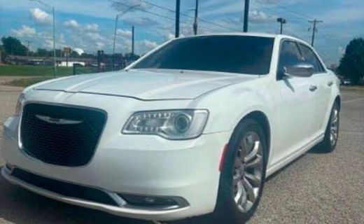 2018 Chrysler 300