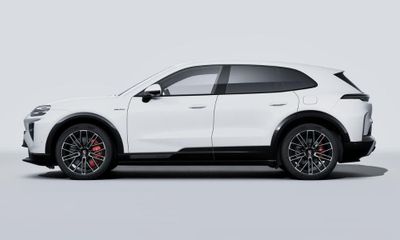 2026 Porsche Cayenne Turbo Electric