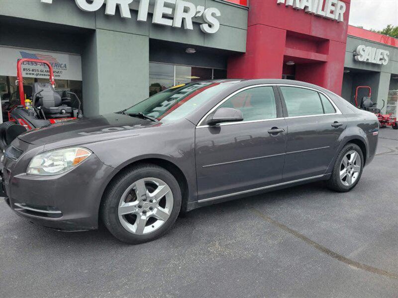 2010 Chevrolet Malibu — a typically priced live listing