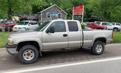 2000 Chevrolet Silverado LT