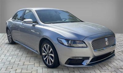 2020 Lincoln Continental Premier