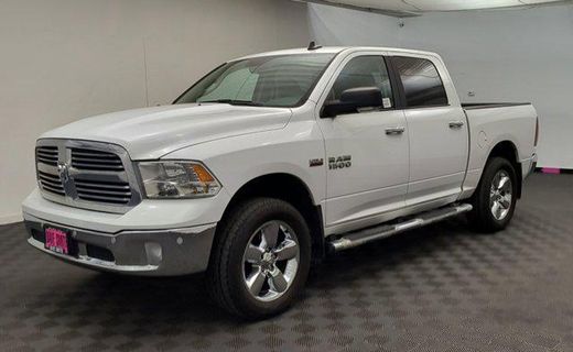 2017 Ram 1500 SLT