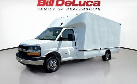 2025 Chevrolet Express 3500 Cutaway 177