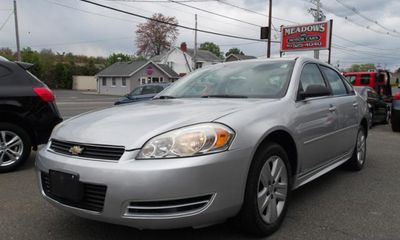 2011 Chevrolet Impala LS 1LS