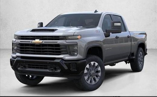 2026 Chevrolet Silverado HD Custom