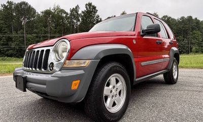 2005 Jeep Liberty Sport