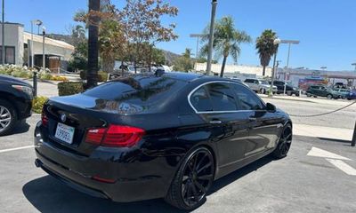 2011 BMW 528I I