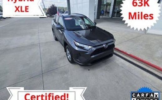 2025 Toyota RAV4 XLE