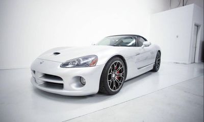 2003 Dodge Viper SRT10 Roadster