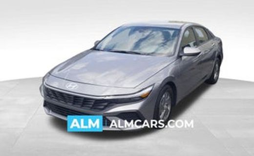 2023 Hyundai Elantra SE