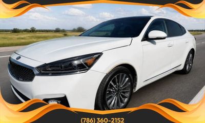 2017 Kia Cadenza Premium Pano Luxury