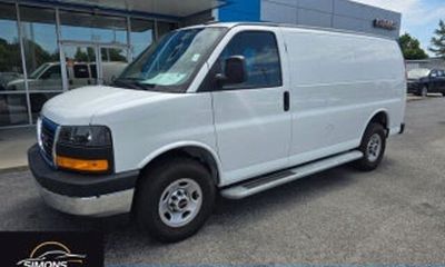 2025 GMC Savana LT EXT