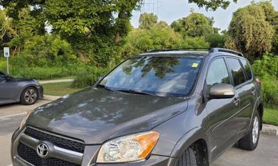 2011 Toyota RAV4 High