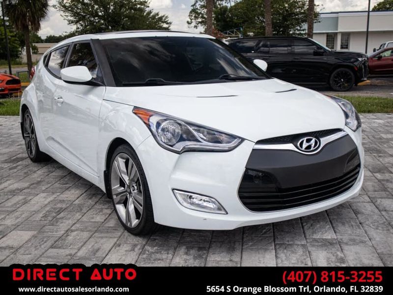 2013 Hyundai Veloster — a typically priced live listing