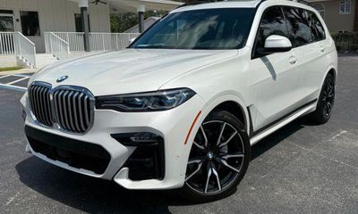 2019 BMW X7 xDrive50i