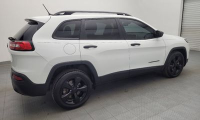 2017 Jeep Cherokee Sport