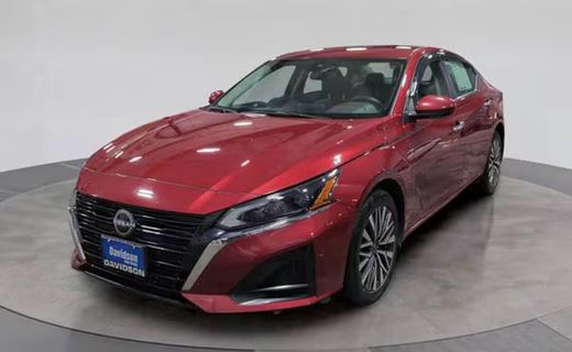 2023 Nissan Altima SV