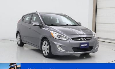 2014 Hyundai Accent SE Sunroof GLS