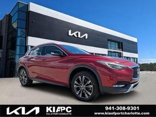 2018 Infiniti QX30 Premium