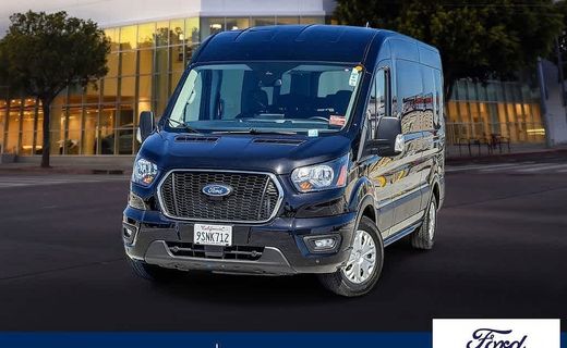 2025 Ford Transit Medium Roof