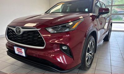 2025 Toyota Highlander