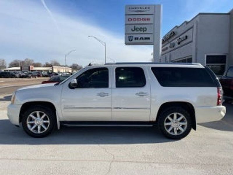 2010 Gmc Yukon Xl — a typically priced live listing