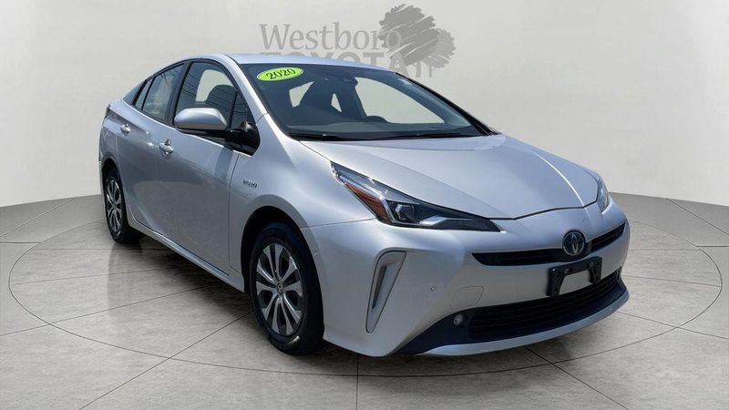 2020 Toyota Prius — a typically priced live listing