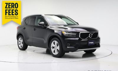 2022 Volvo XC40 Momentum Excl S60