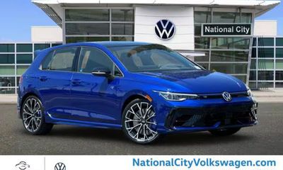 2026 Volkswagen Golf R 2 0 TSI