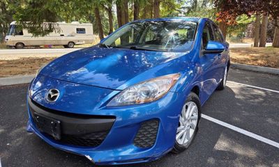 2012 Mazda MAZDA3 I Touring Hatchback