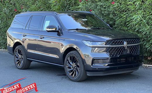 2025 Lincoln Navigator Reserve