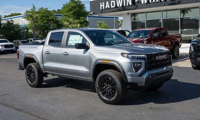 2026 GMC Canyon Elevation