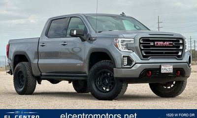2021 GMC Sierra AT4