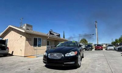 2011 Jaguar XF