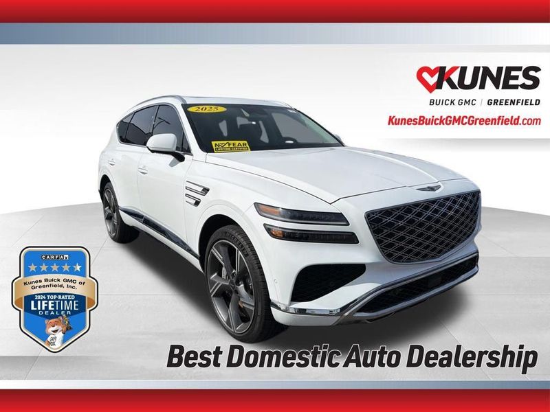 2025 Genesis GV80 — a typically priced live listing