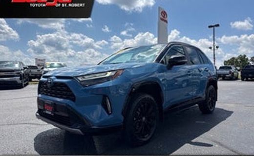 2024 Toyota RAV4 XLE Premium