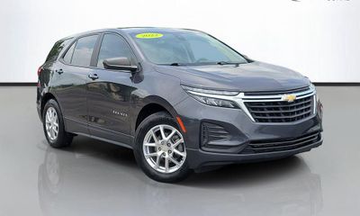 2022 Chevrolet Equinox LS