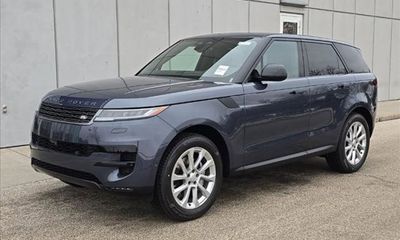 2025 Land Rover Range Sport P360 S
