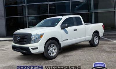2019 Nissan Titan SV